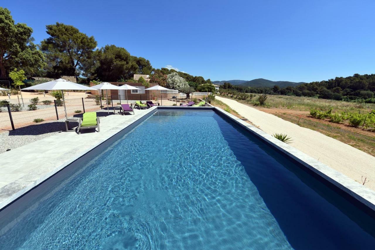 Sous Les Pins Gites Et Chambres D'Hotes La Londe-les-Maures Exterior foto